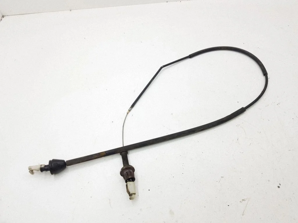 Throttle cable