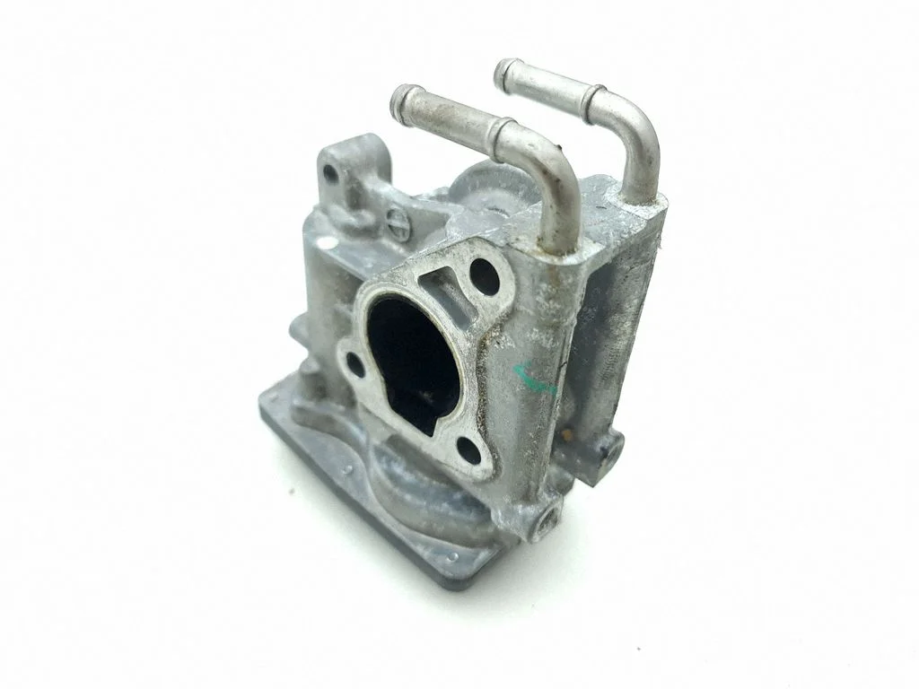 Engine shut-off valve 258000R010