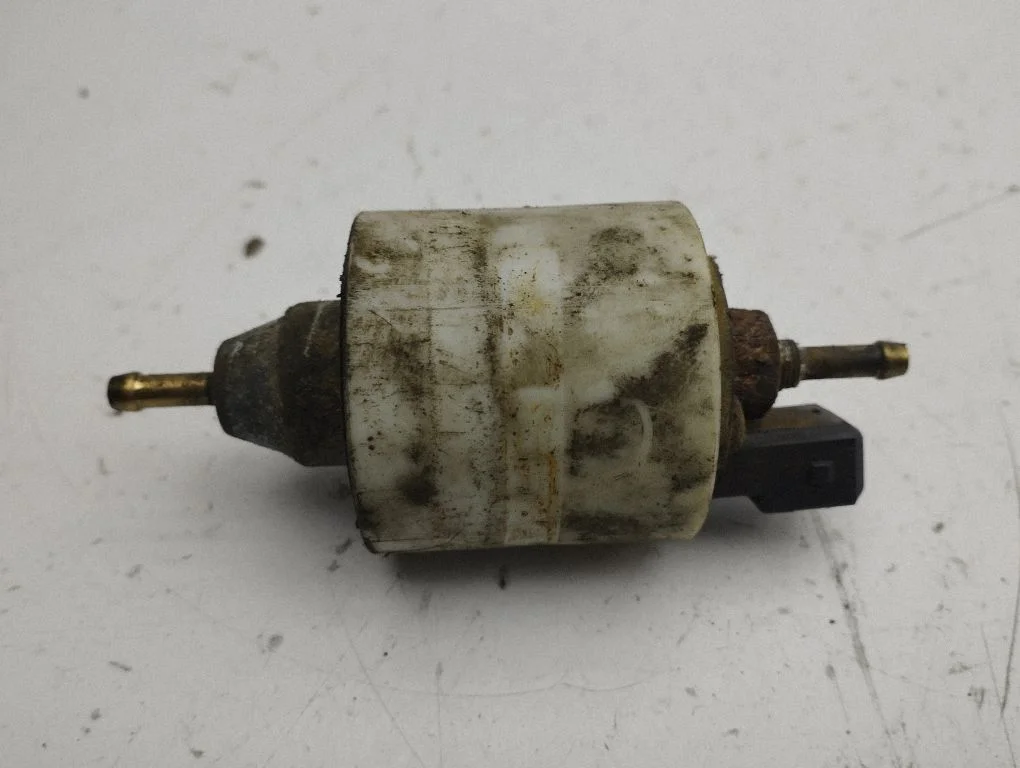 Webasto auxiliary heater fuel pump