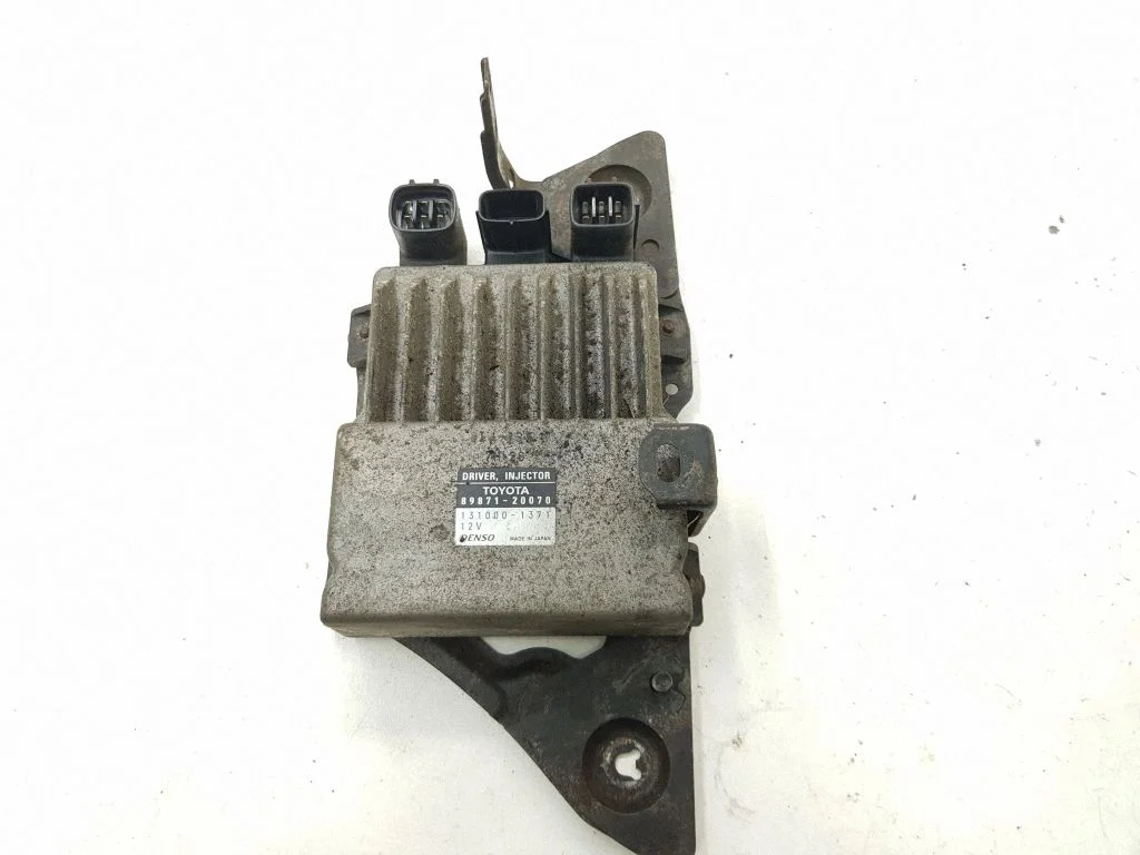 Fuel injection control unit/module – Toyota RAV 4 (XA30) (2006-2016)