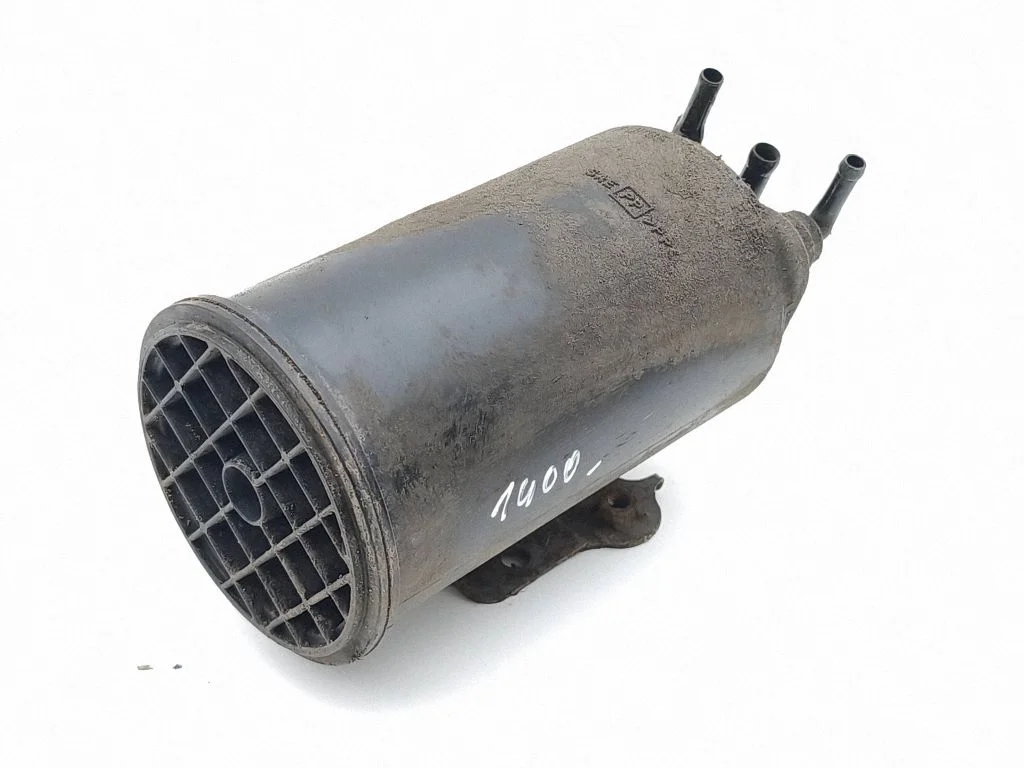 Active carbon filter fuel vapour canister 149503Y500