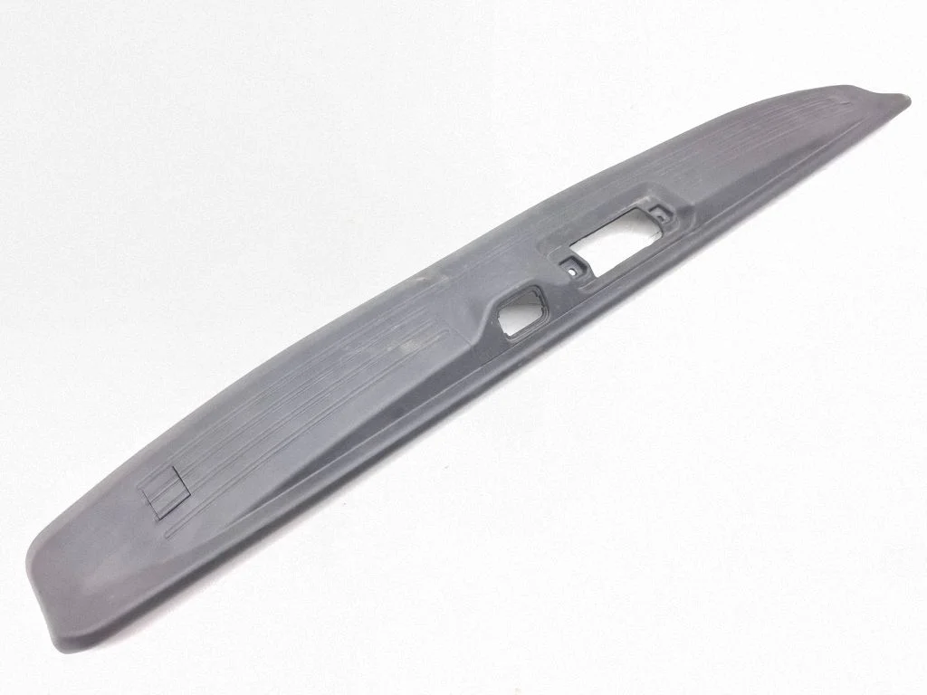 Listwa burty tylnej – Land Rover Range Rover L405 (2013-2021)