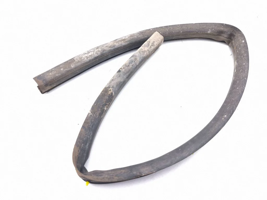 Sill/side skirt trim 9839764880