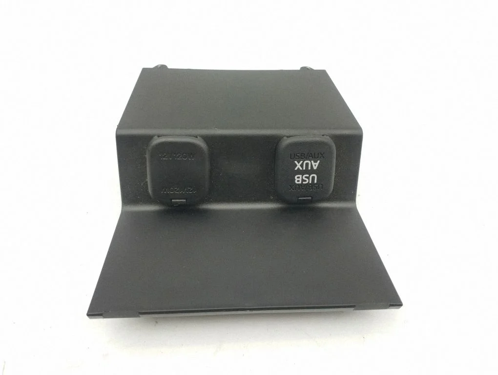 AUX in-socket connector GHP9644A1