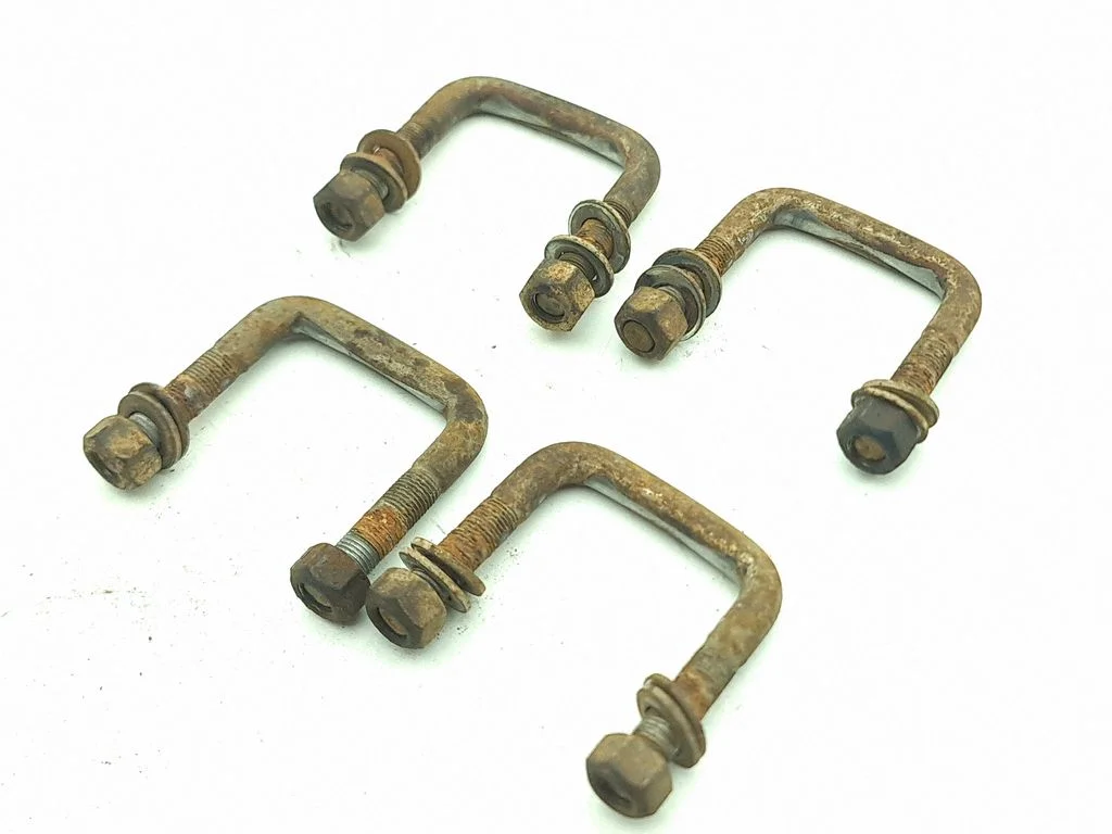 Other rear suspension part CS3B772J