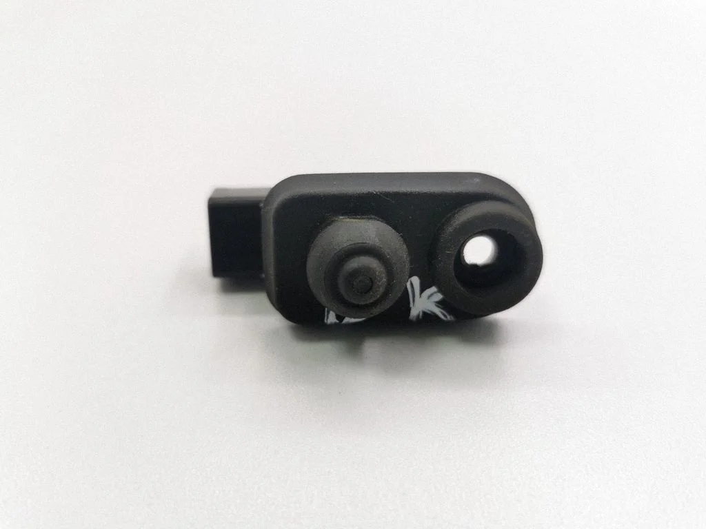 Front door sensor coupe CS257