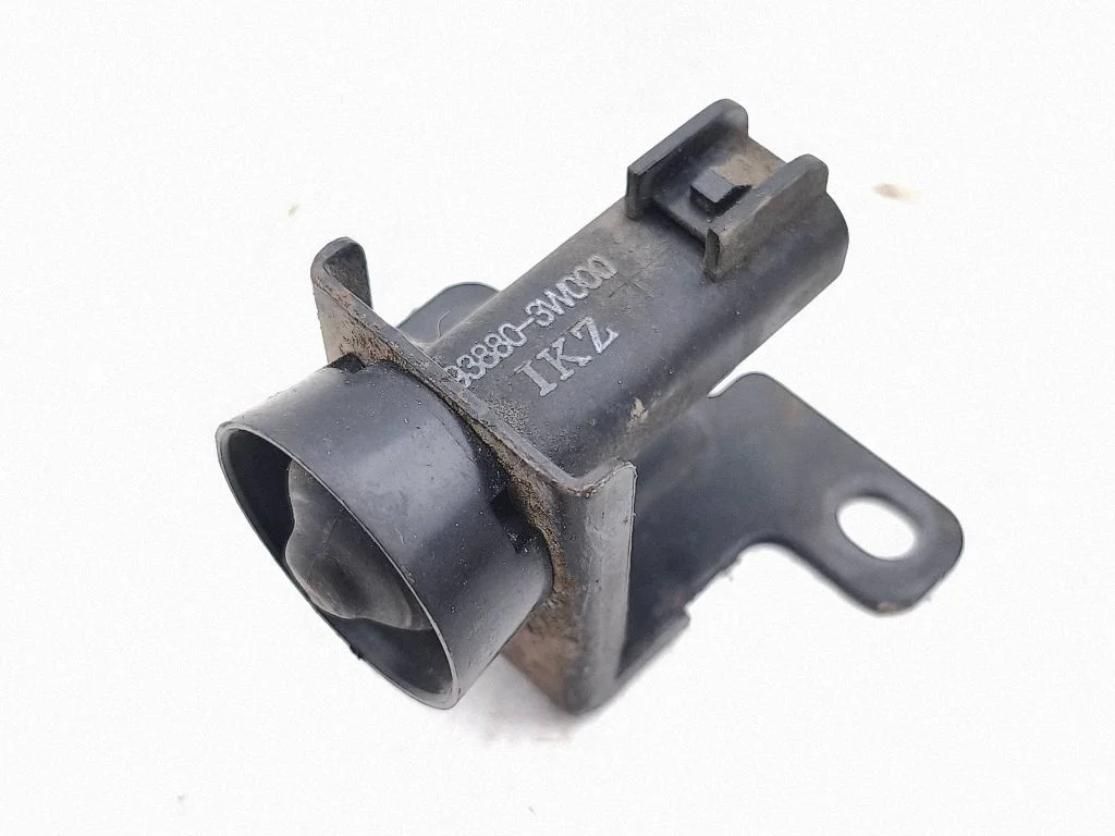 Bonnet alarm switch sensor – KIA Sportage (2011-2016)