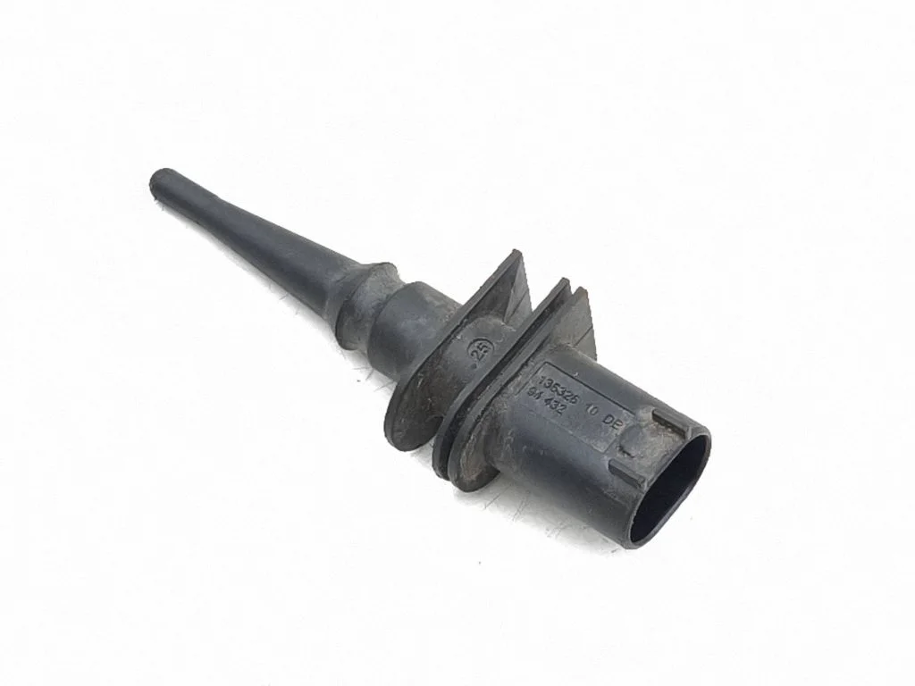 Outside/exterior temperature sensor 6936953