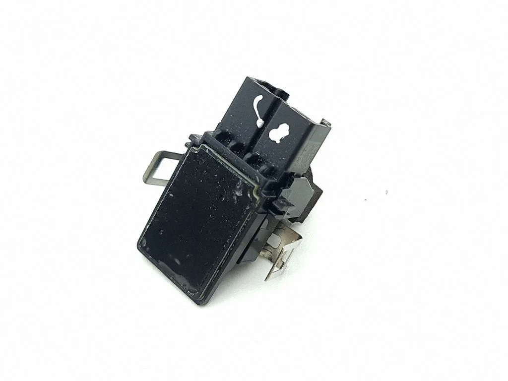 Outside/exterior temperature sensor ML3H19E907AB