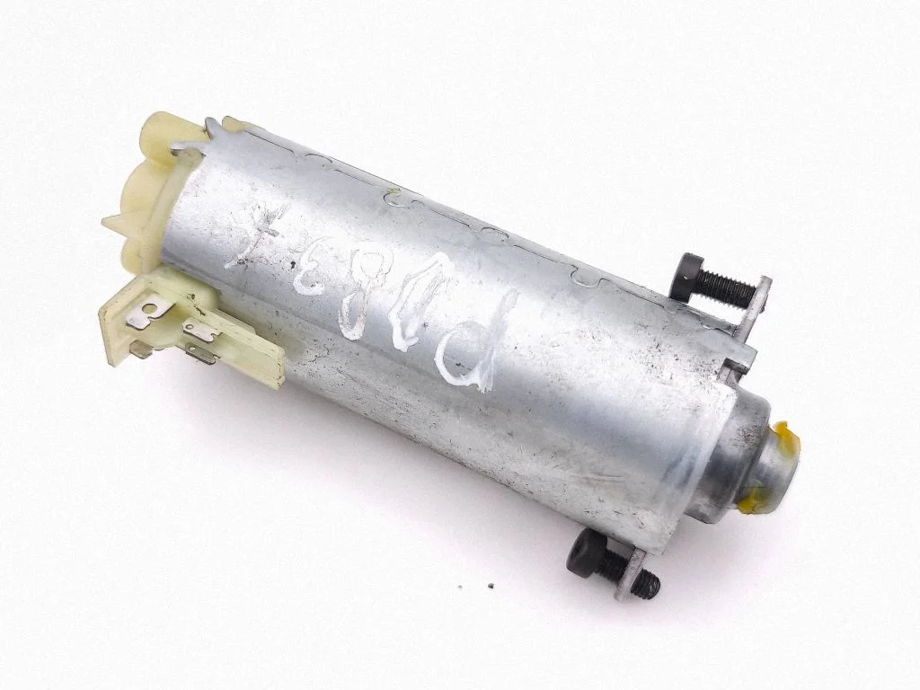 Seat adjustment motor 0130002508