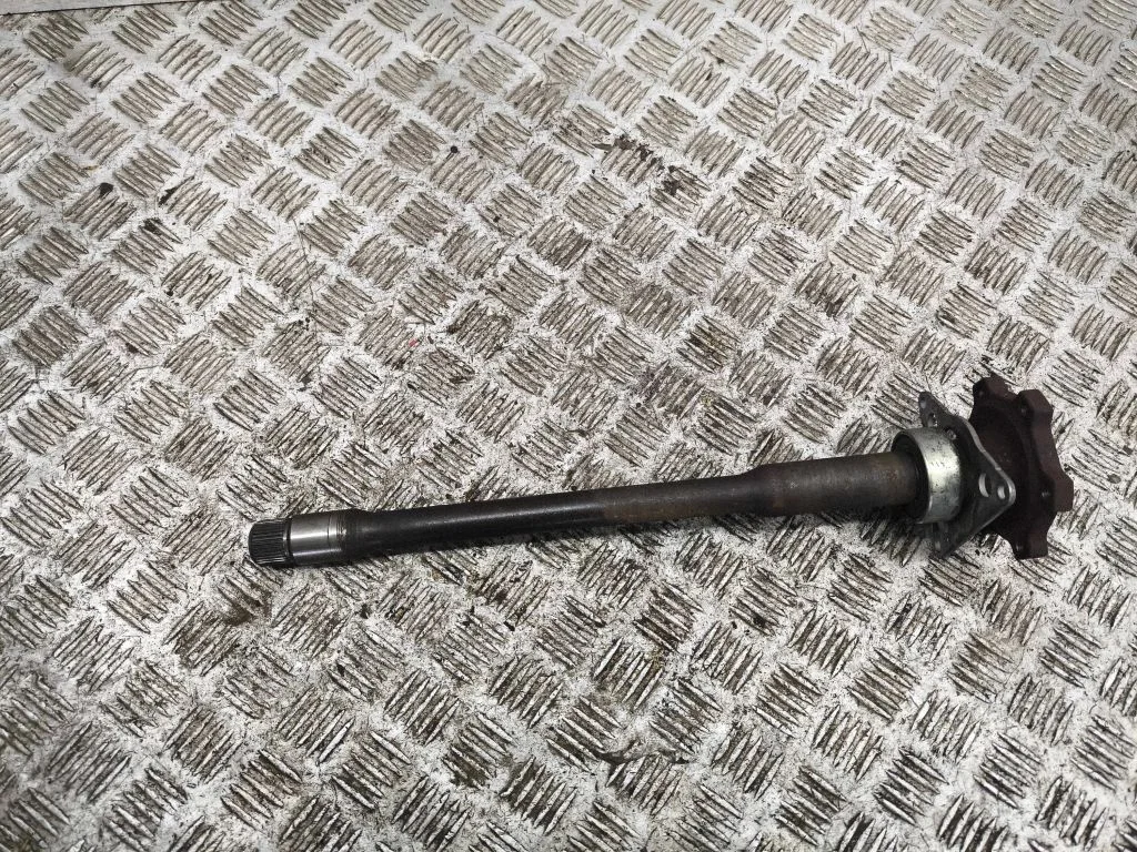 Half shaft coupling – left