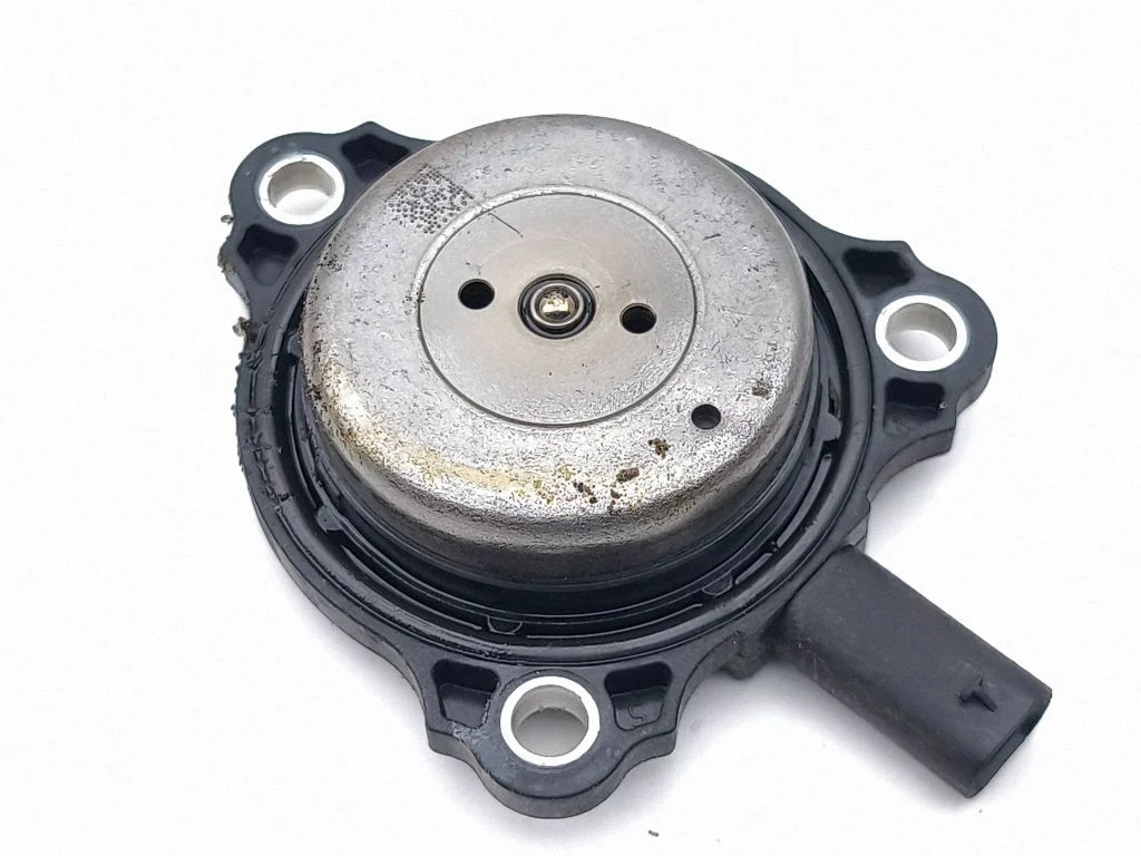 Camshaft vanos timing valve A2761560790