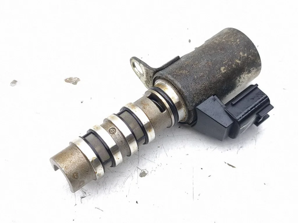 Camshaft vanos timing valve 0412052328