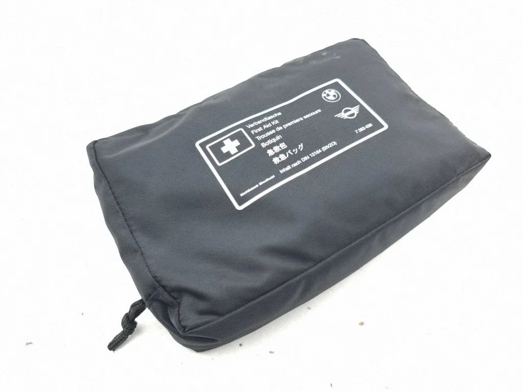 First aid kit – BMW 3 Series G20 G21 (2019-)