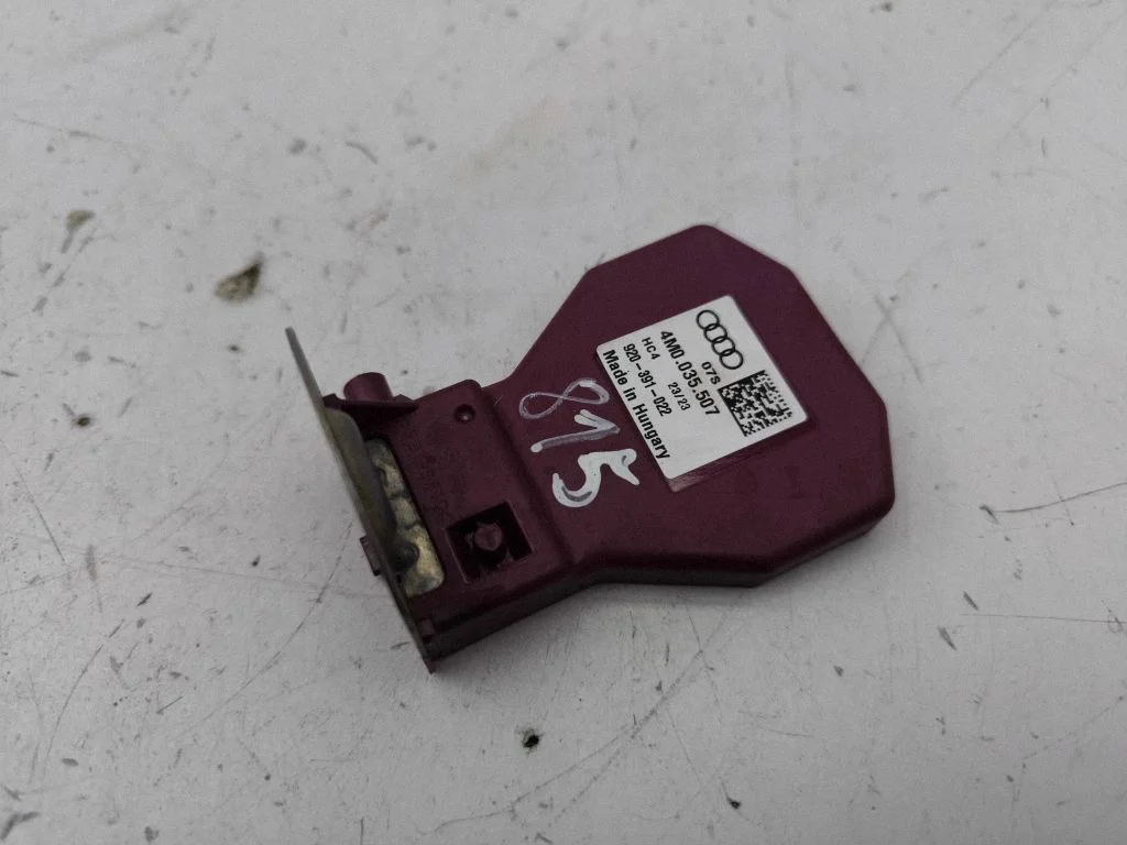 Bluetooth antenna – Audi A1 (2018-)