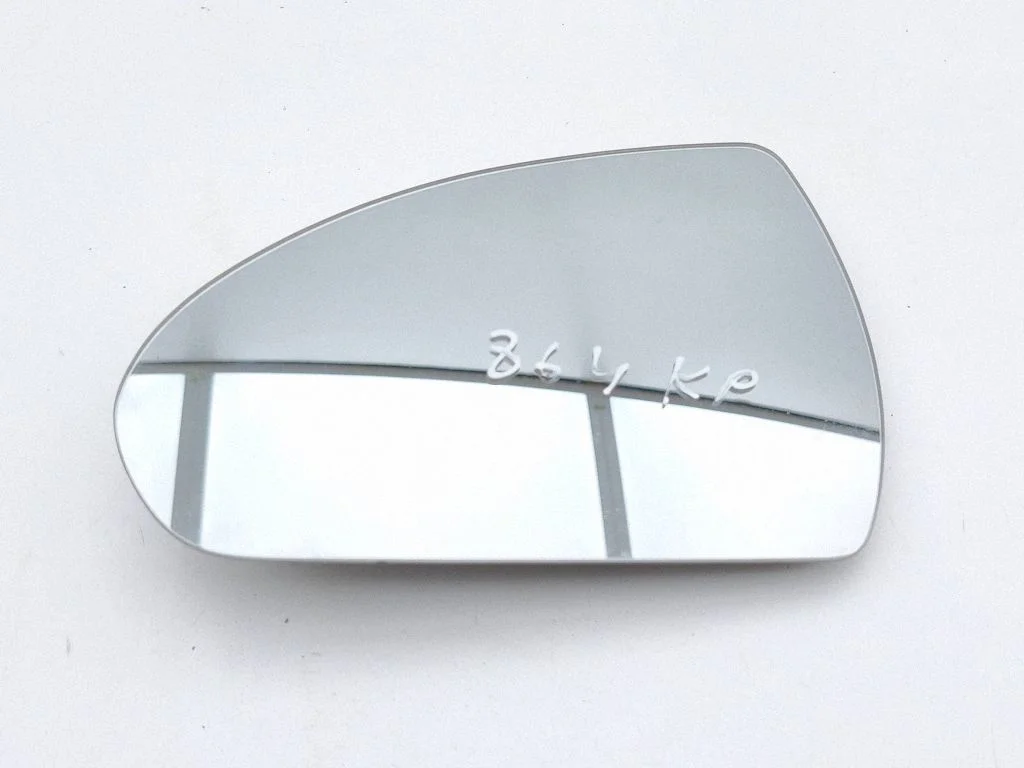 Wing mirror glass – left