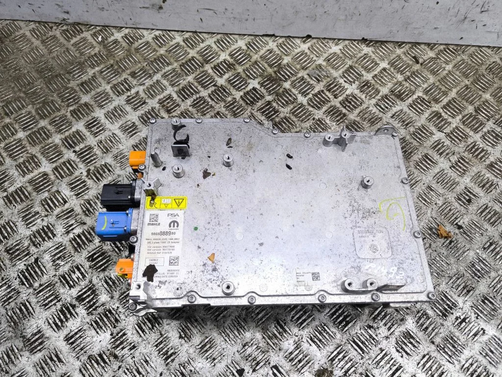 Voltage converter inverter 9865088980