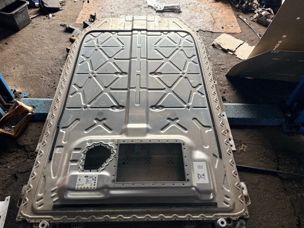 Hybrid/electric vehicle battery tray – Jaguar I-Pace (2018-)