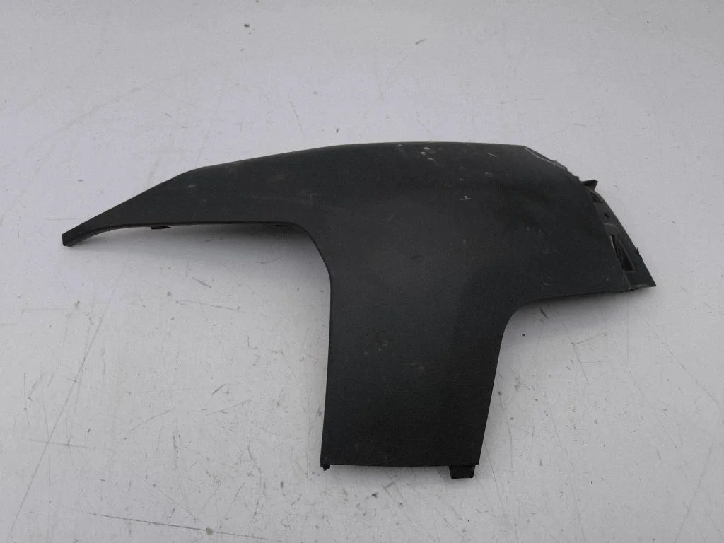 Front bumper corner part panel trim – right