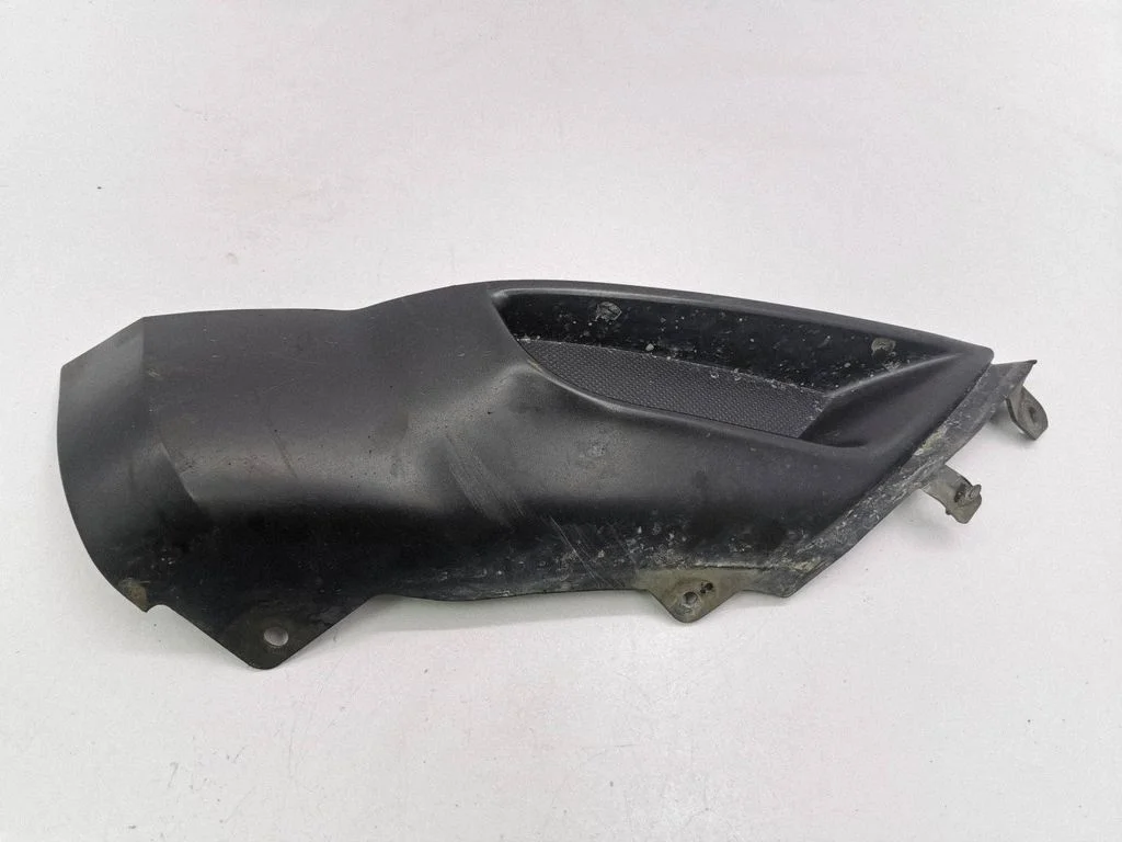 Esistange nurgaosa 6400A470