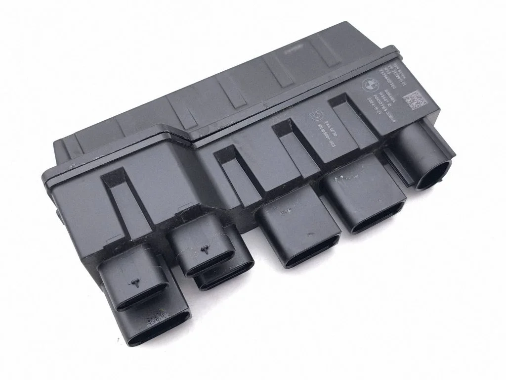 Power management control unit 7952991
