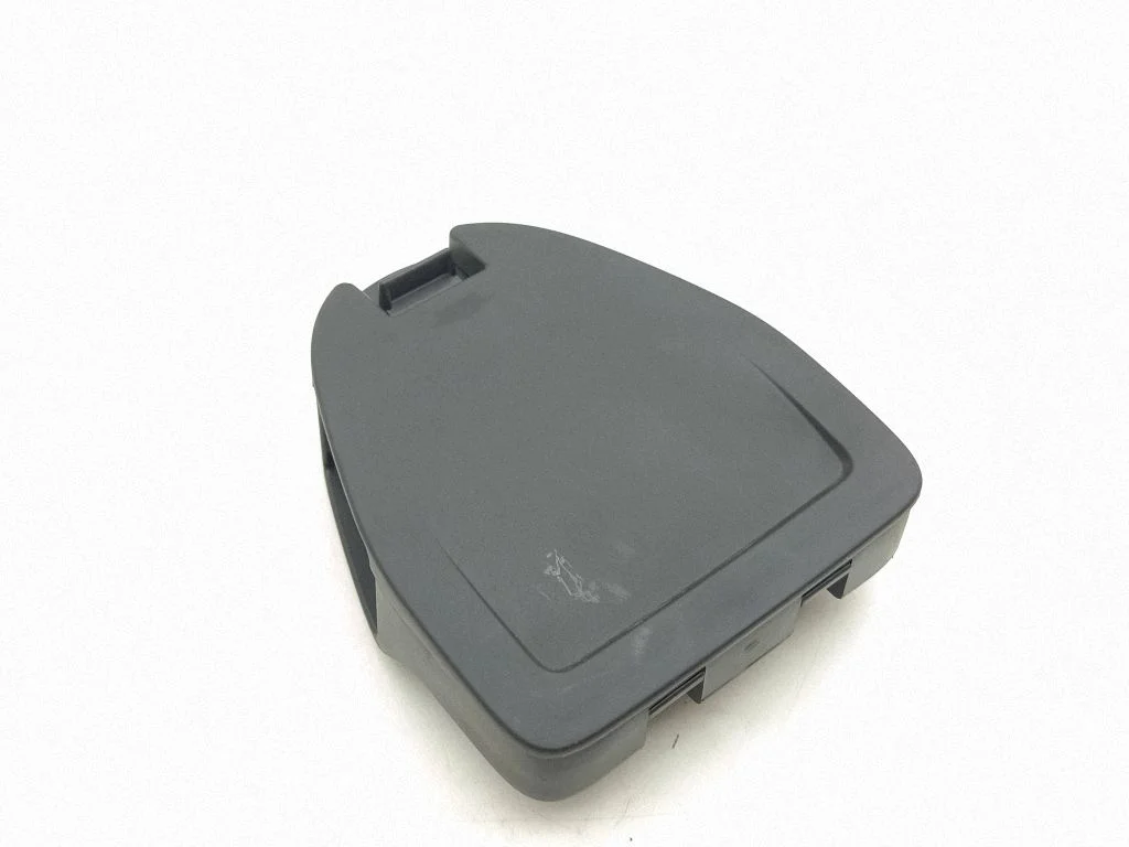 Hazard Warning Triangle Mounting Bracket – Audi A4 S4 B9 (2015-2019)