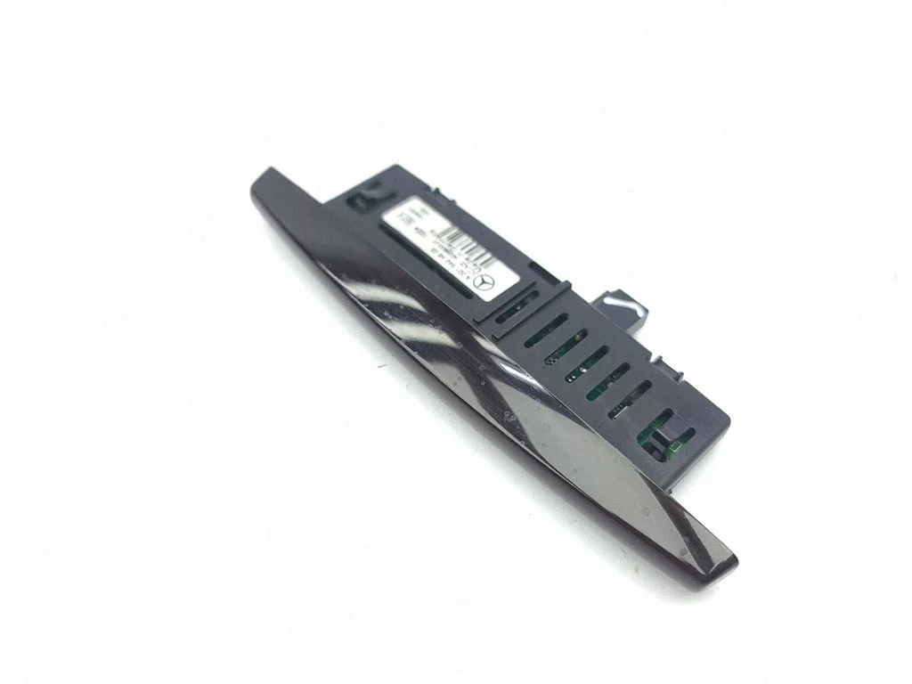 Parking PDC sensor display screen – Mercedes-Benz GLK-Class (X204) (2008-2016)