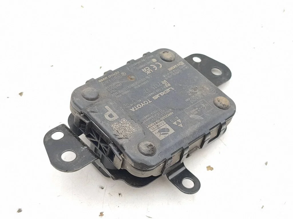 Distronic radars – Toyota C-HR II (2023-)