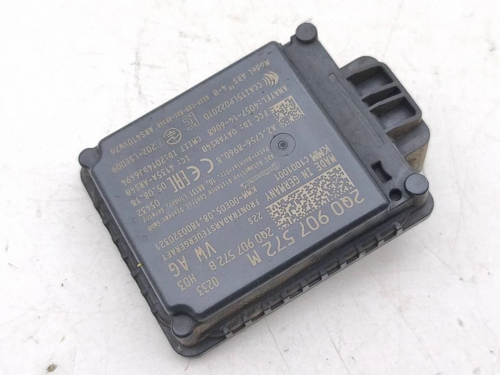 Radar Distronic 2Q0907572M