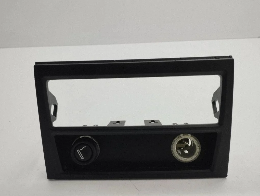 12 V Socket (rear) 9113673