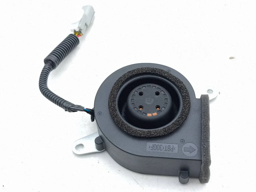 Hübriid-/elektriauto aku jahutusventilaator – Toyota C-HR II (2023-)