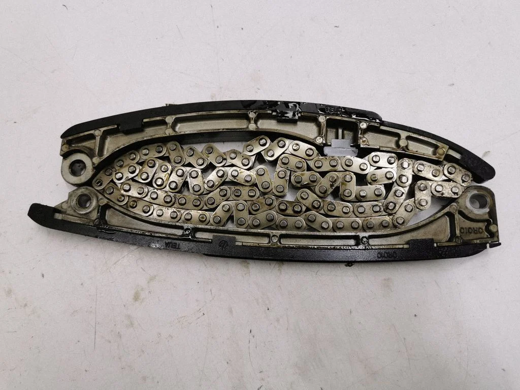 Timing chain (engine) – Toyota Corolla Verso AR10 (2004-2009)