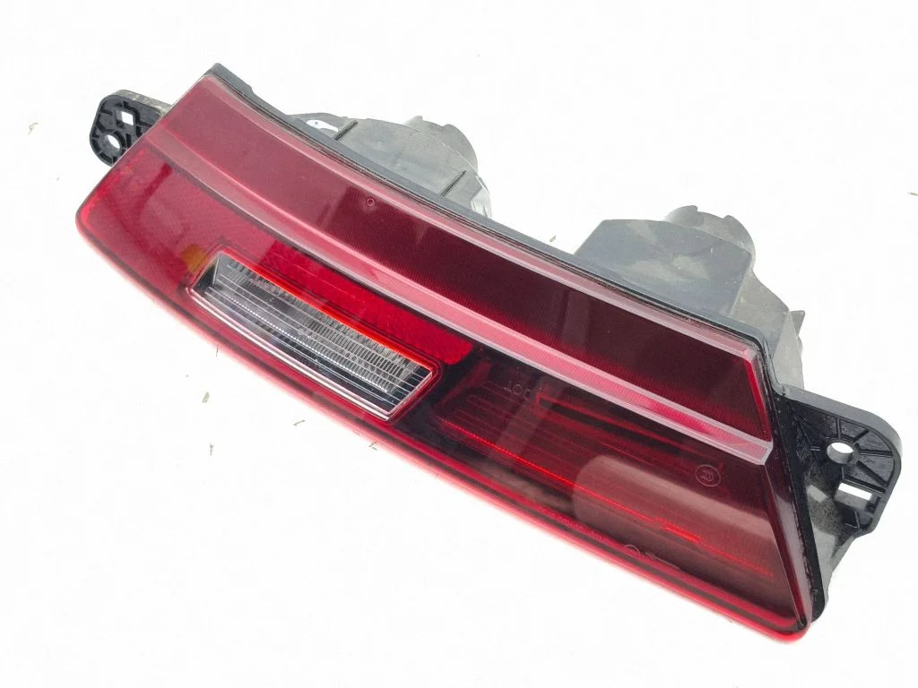 Rear bumper light 9841794780A