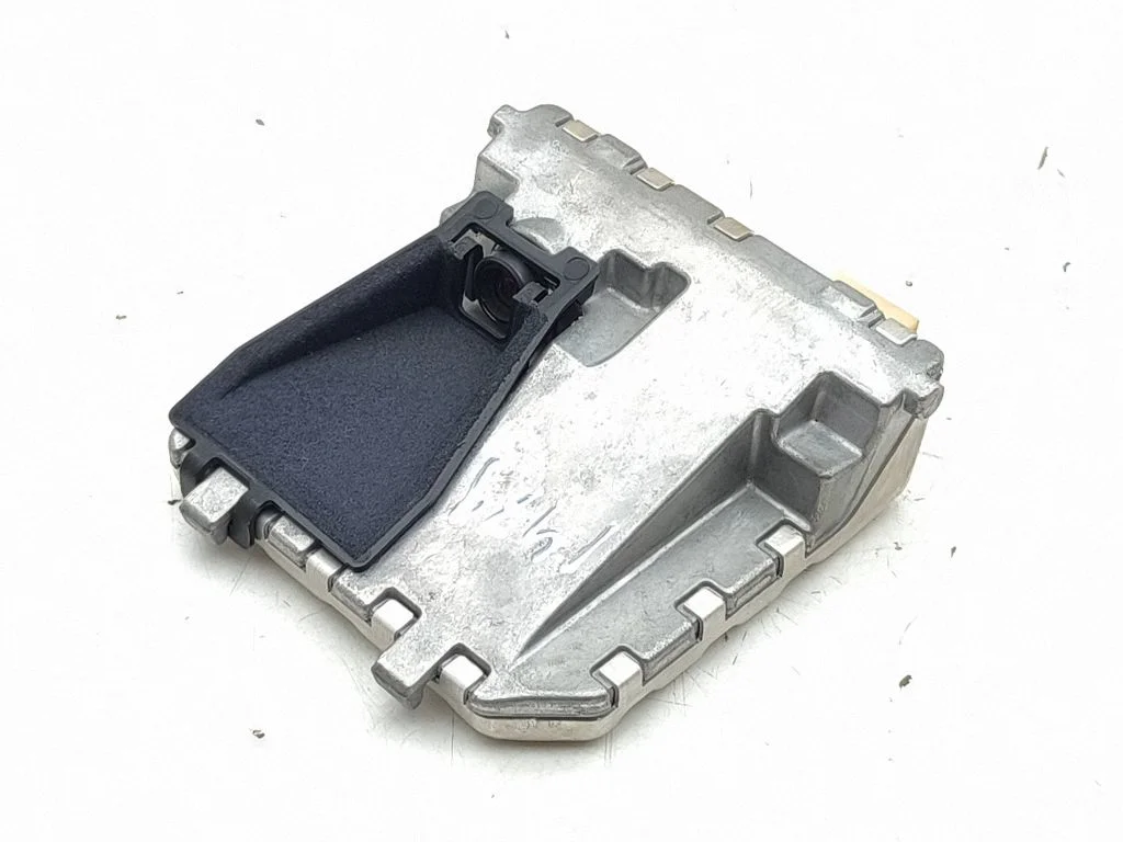 Windshield/windscreen camera – Mazda CX-5 (2012-2017)