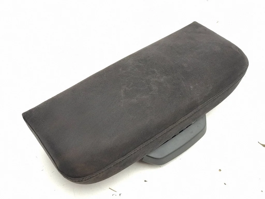 Driver seat console base 8540854