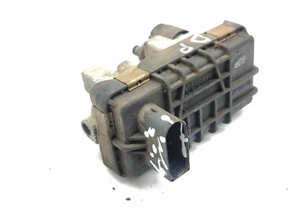Turbo charger electric actuator – Mercedes-Benz S-Class W220 (1998-2006)