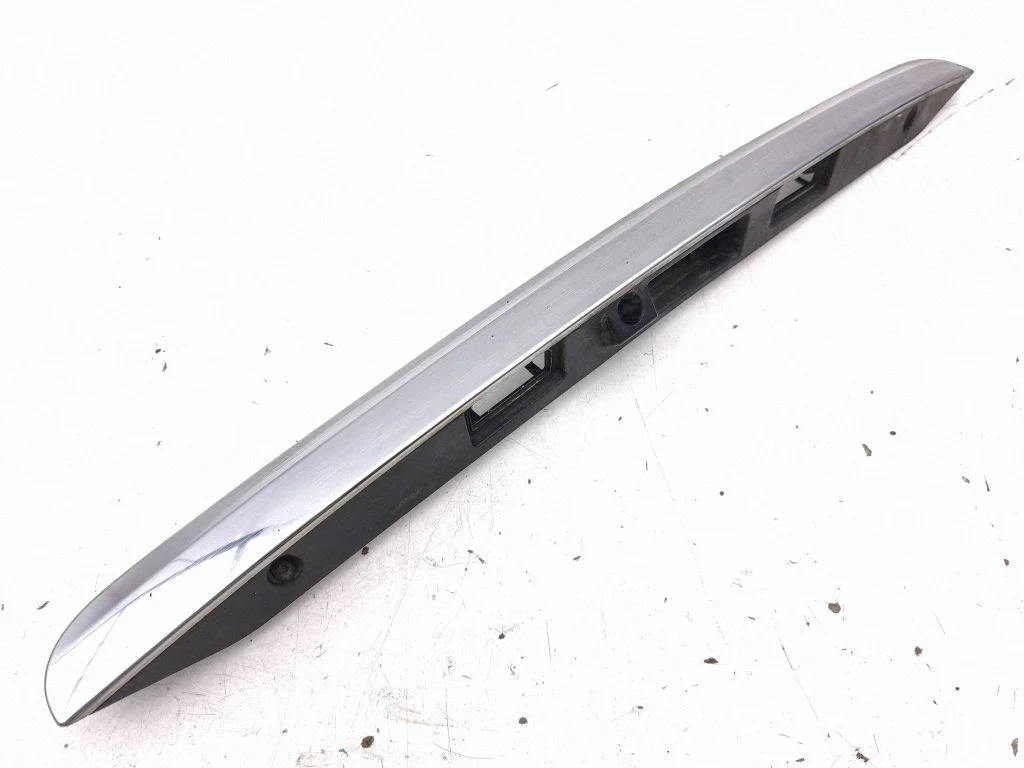 Trunk door license plate light bar A2467405700