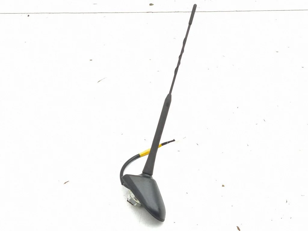 Radio antena