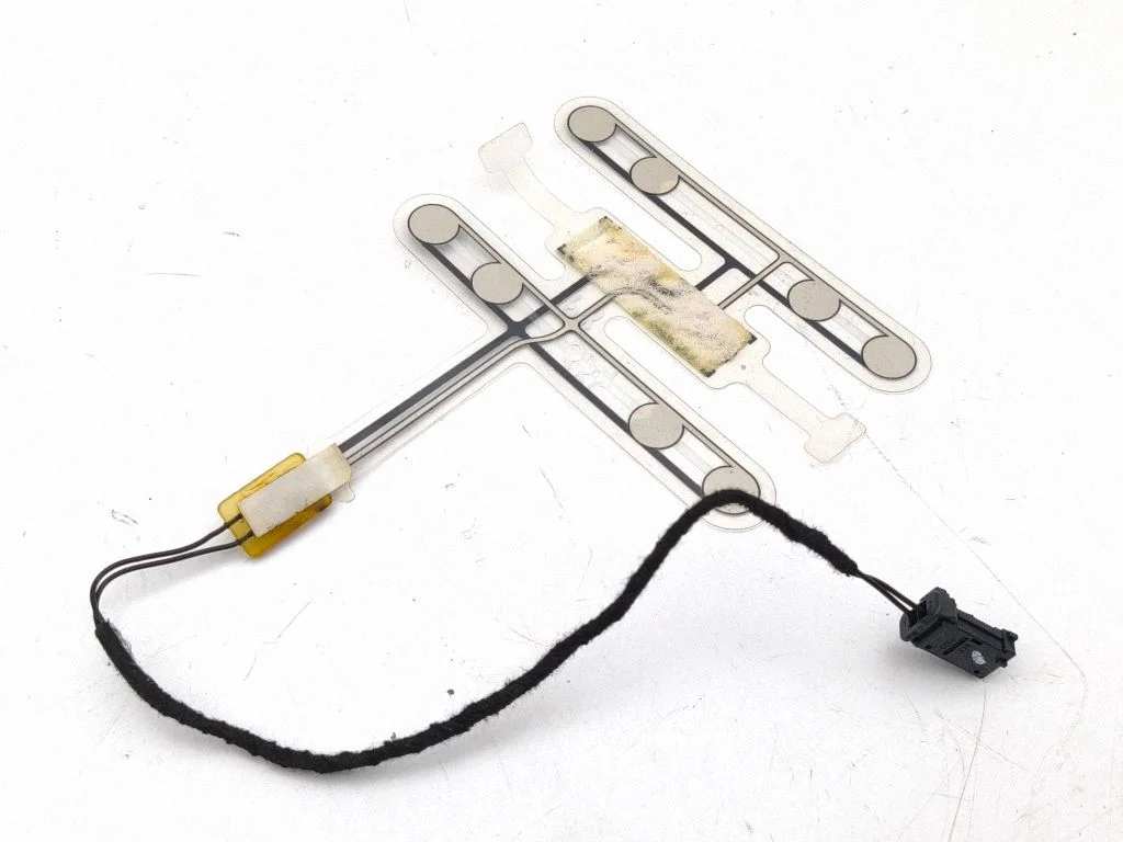 Sēdekļa spiediena sensors 1001359X09