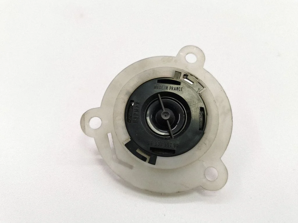 High frequency speaker in the rear doors