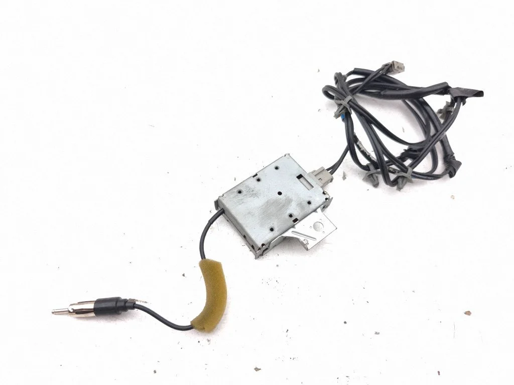 Antenna control unit EP1165LD