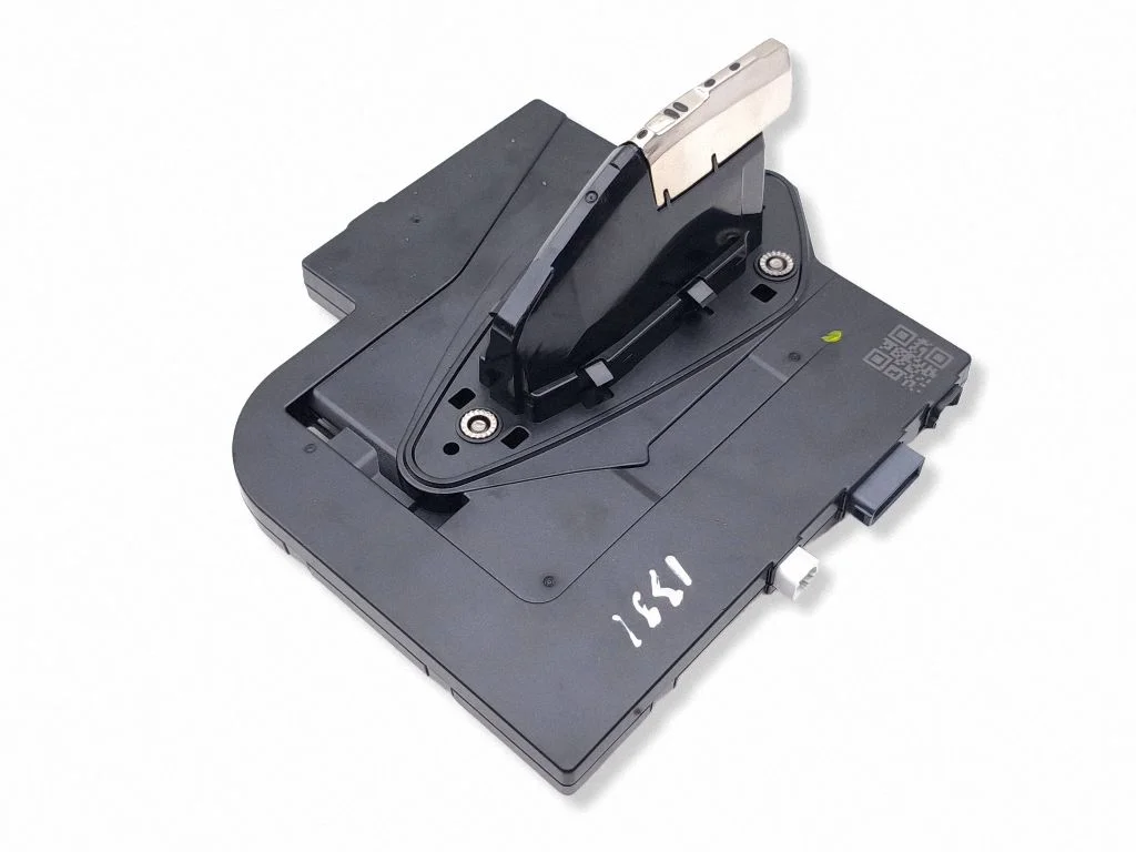 Antenna control unit 9871151080