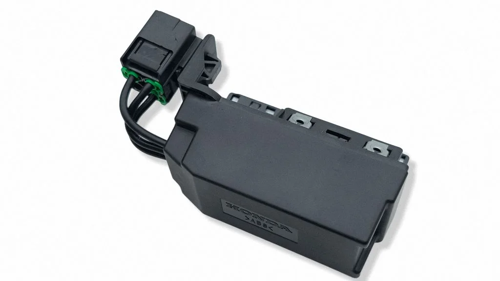 Antenna control unit 39510TLAR112M1