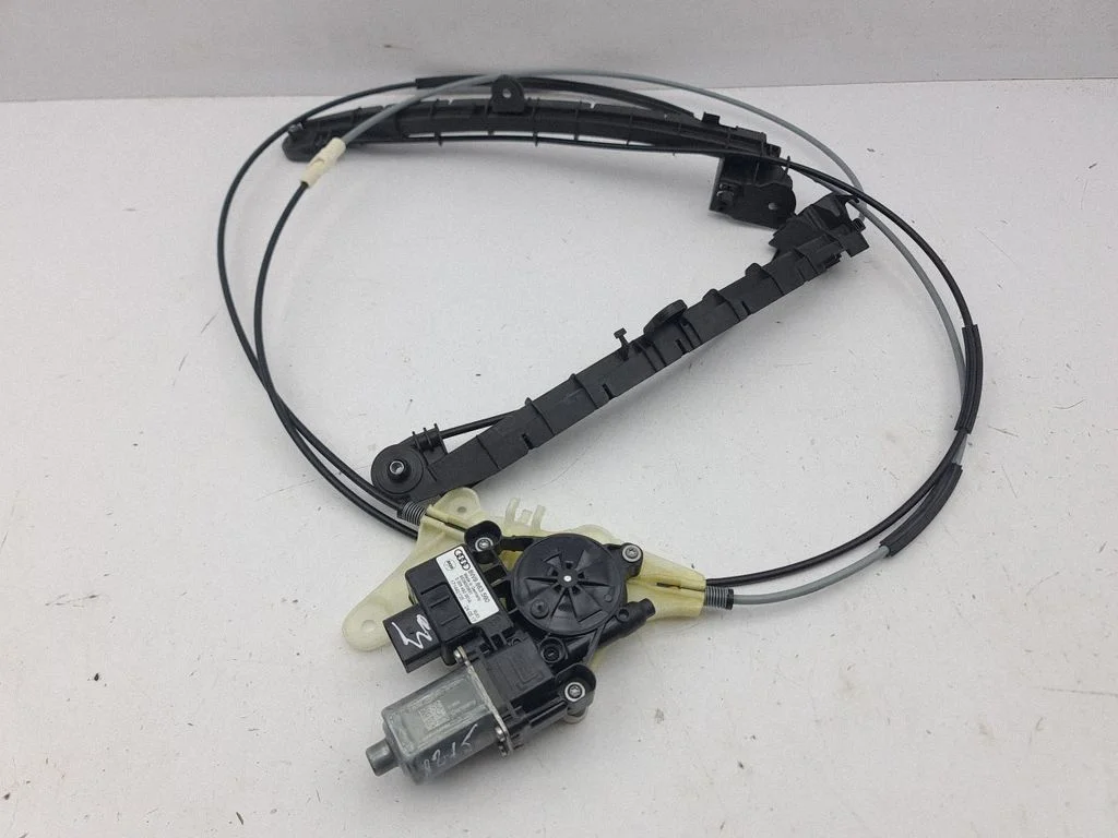 Curtain motor 8W9863560