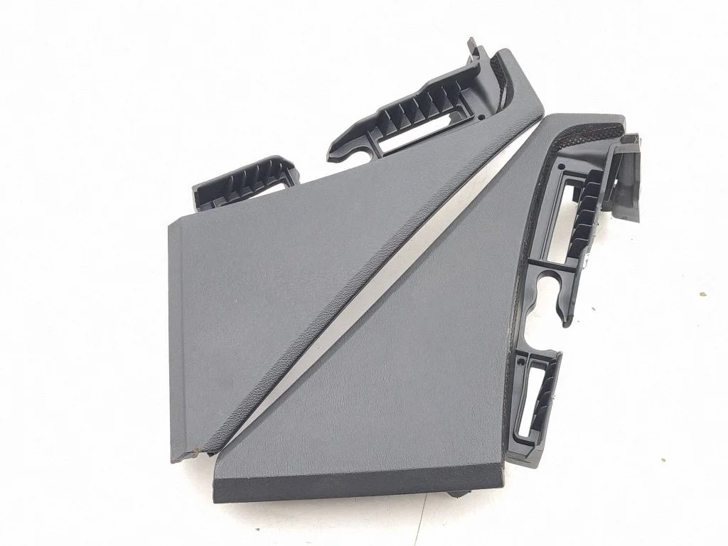Panel trim 84773A1000