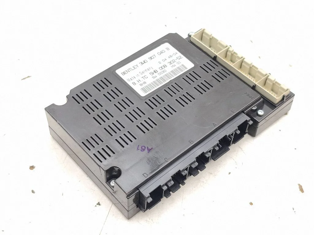 Gaisa kondicioniera/apsildes vadības bloks 3W0907040B