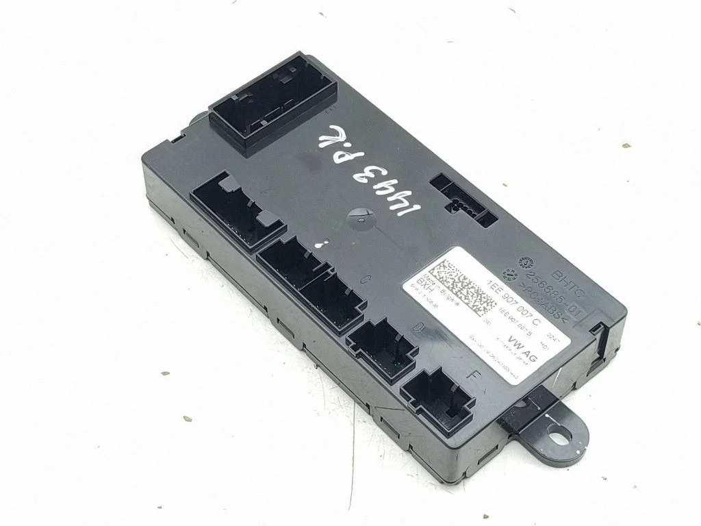 Air conditioning/heating control unit 1EE907007C