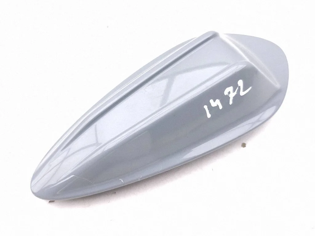 Roof (GPS) antenna cover 5A33EE8