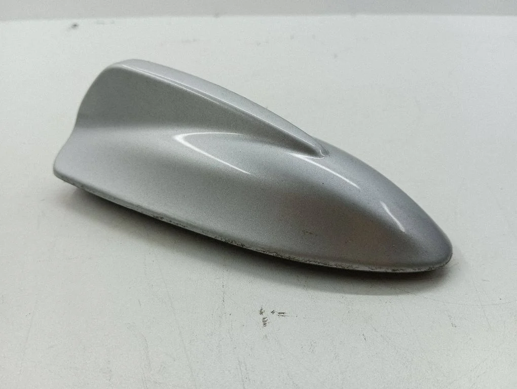 Katuse (GPS-)antenni kate – Volvo V50 (2008-2012)