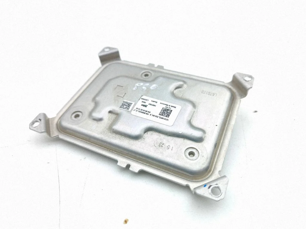 Voltage converter/converter module 1ST210872